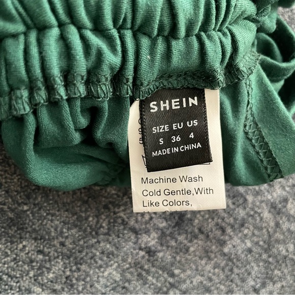 Shein olive green ruched drawstring side cami top - Picture 3 of 4